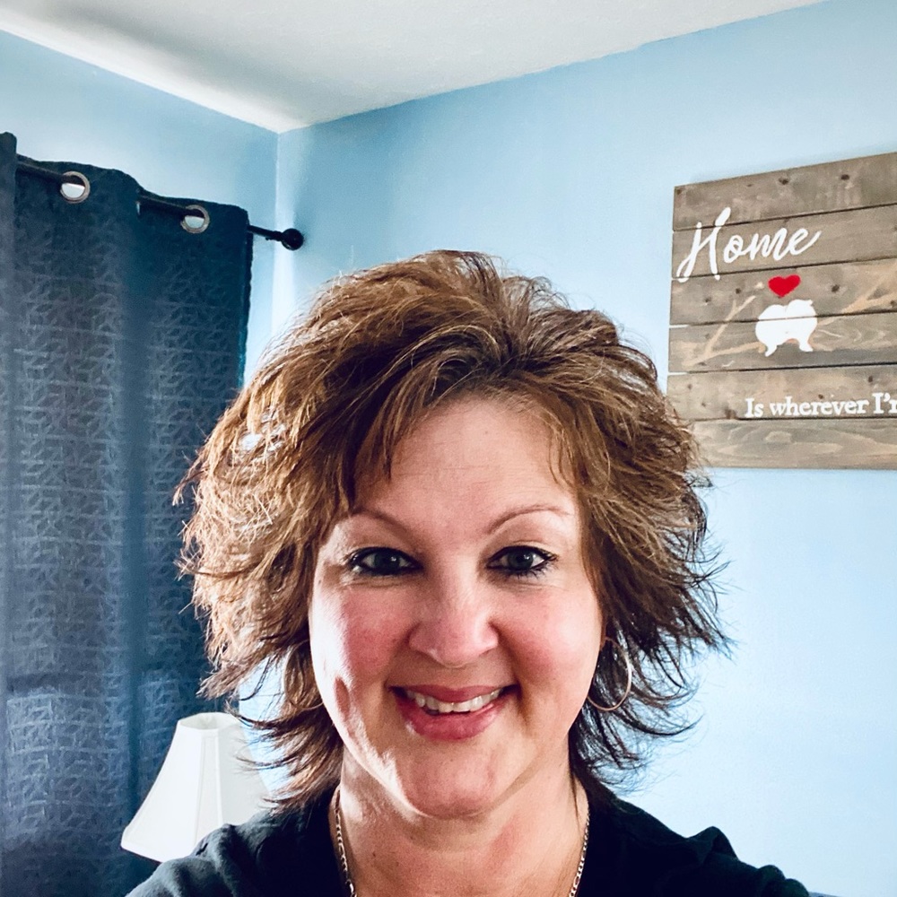 Meet your Posher, Jennifer